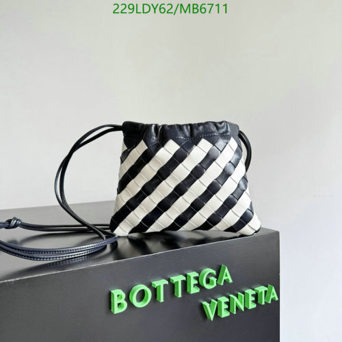 Bottega Veneta Mini Pouch Genuine Leather Crossbody Bag - Black and White