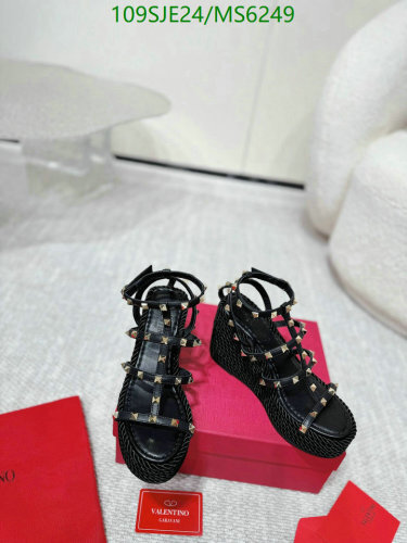 Valentino Women's Black Cowhide Gladiator Sandals with Studs - EU35-41