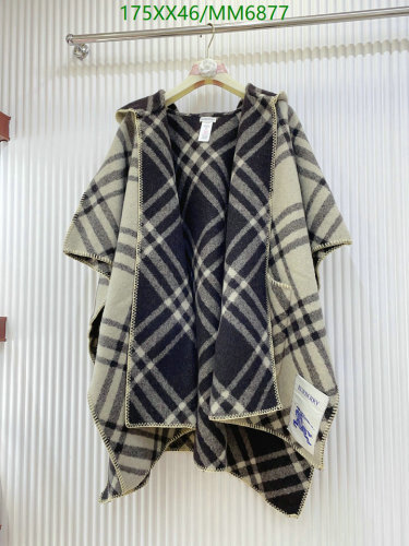 Burberry Wool Check Poncho MM6877 - Luxurious & Versatile, 175 USD