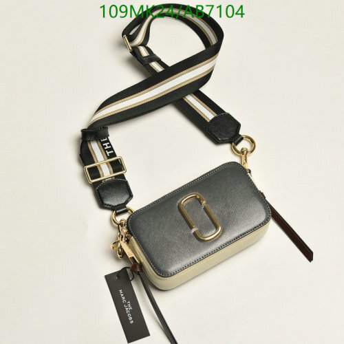 Marc Jacobs Snapshot Leather Camera Bag, Stylish Crossbody Handbag