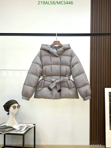 MaxMara Women's Goose Down Padded Jacket with Belt - Stylish & Warm