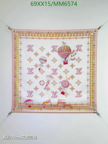 Louis Vuitton Silk Square Scarf MM6574, 90x90cm - Hot Air Balloon Design
