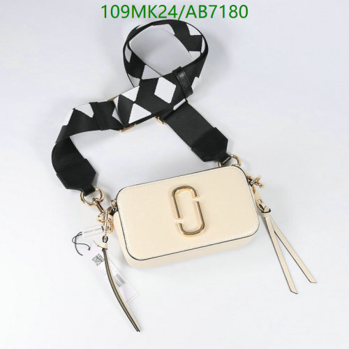 Marc Jacobs The Snapshot Crossbody Bag Cowhide Leather Ivory, 18.5*10.5*6cm 6 Marc Jacobs The Snapshot Crossbody Bag Cowhide Leather Ivory, 18.5*10.5*6cm