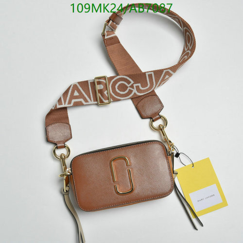 Marc Jacobs Camera Bag Cowhide Leather Crossbody Handbag - Brown 6 Marc Jacobs Camera Bag Cowhide Leather Crossbody Handbag - Brown