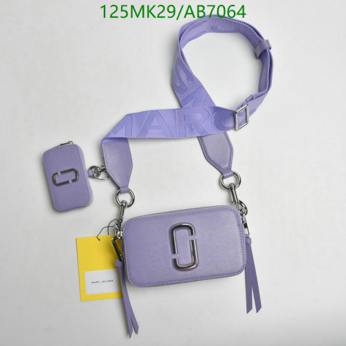 Marc Jacobs Snapshot Bag Lilac Leather Crossbody Bag with Card Holder