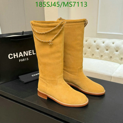 Chanel Women's Sheepskin Leather Boots with Chain Detail - Stylish and Durable