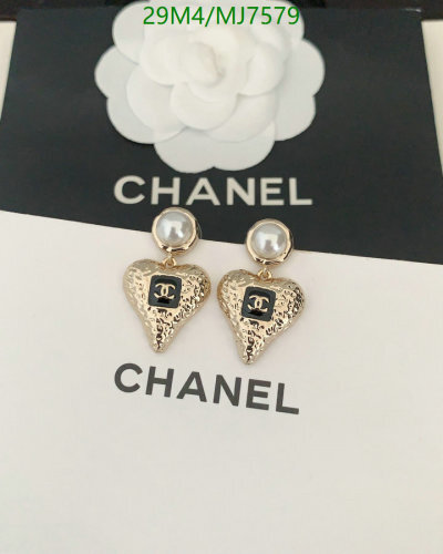 Chanel Heart Earrings with Pearl Accent, Gold-Tone Finish, and Iconic Logo 2 Chanel Heart Earrings with Pearl Accent, Gold-Tone Finish, and Iconic Logo