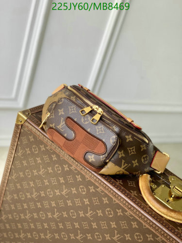 Louis Vuitton Monogram Empreinte Leather Bum Bag M15271 - 15 x 8 x 30 cm