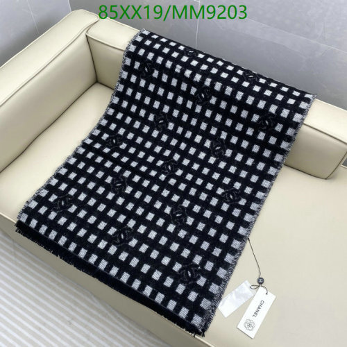 Elegant Chanel Cashmere-Wool Blend Scarf, Black & White Checkered Design