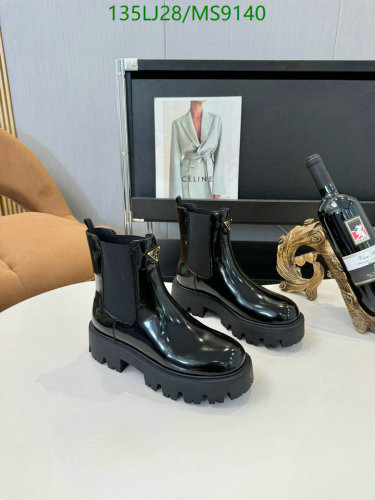 Prada Black Leather Lug-Sole Chelsea Boots for Women - EU35-42 3 Prada Black Leather Lug-Sole Chelsea Boots for Women - EU35-42