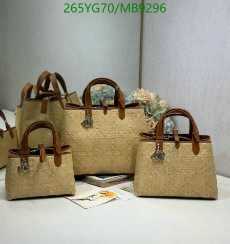 Elegant Dior Beach Tote Bag with Raffia Embroidery and Leather Handles