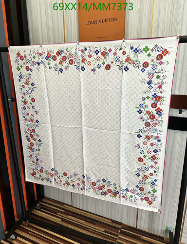 Louis Vuitton Silk Square Scarf 90x90cm Floral Print - Elegant Accessory