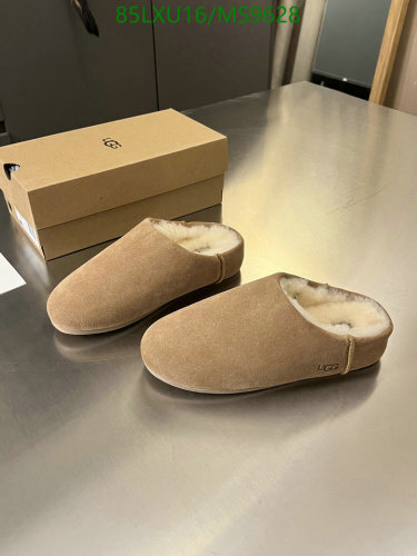 UGG Women's Classic Slipper, Wool Blend, Warm and Comfortable, Size EU35-40