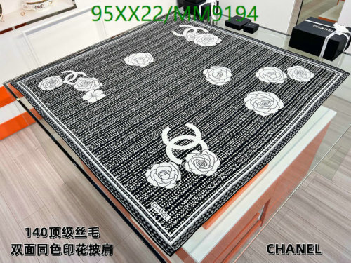 Elegant Chanel Black & White Floral Silk Wool Scarf - 140cm x 140cm