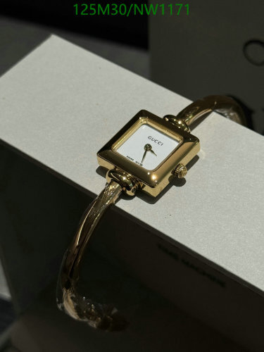 Gucci Women's Gold-Tone Stainless Steel Bangle Watch with Quartz Movement