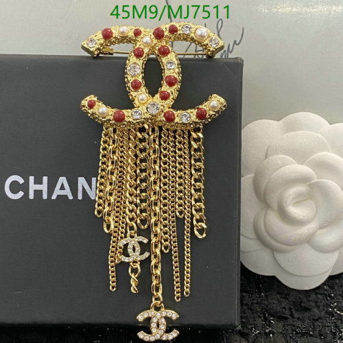 Elegant Chanel Brooch with Gold Chains, Pearls, and Red Coral Accents - MJ7511