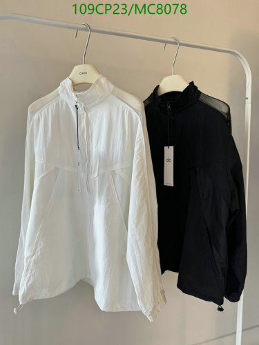 Alo Yoga Half-Zip Pullover: Lightweight, Stylish, and Perfect for Layering