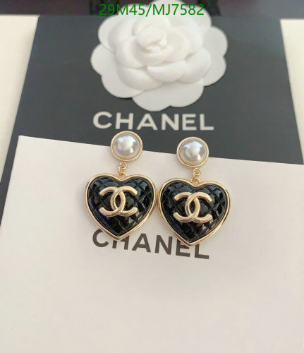 Chanel Heart Drop Earrings with Pearl, Black and Gold-tone Finish 6 Chanel Heart Drop Earrings with Pearl, Black and Gold-tone Finish