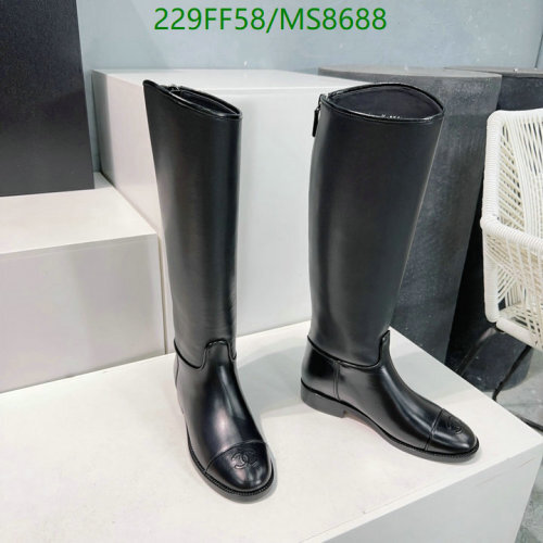 Elegant Chanel Riding Boots in Black Leather - Women's Fashion Footwear