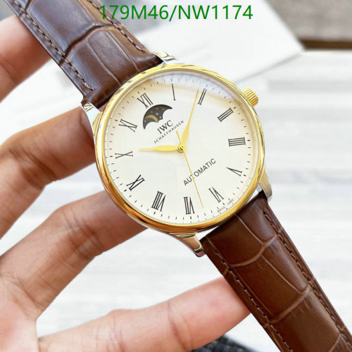 IWC Schaffhausen Automatic Movement Men's Watch with Stainless Steel & Leather