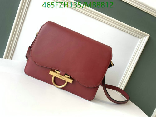 Salvatore Ferragamo Women's 21H321 Leather Crossbody Bag - Elegant and Stylish