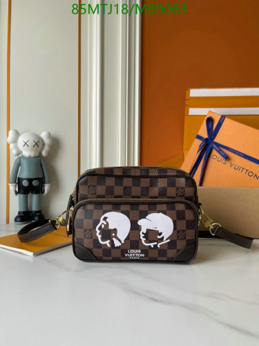 Louis Vuitton Damier Ebene Coated Canvas Crossbody Bag, 25 cm 7 Louis Vuitton Damier Ebene Coated Canvas Crossbody Bag, 25 cm