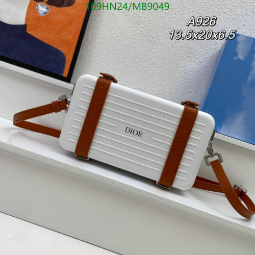 Dior White Genuine Leather Box Bag, 20 x 13.5 x 6.5cm, Model 926 5 Dior White Genuine Leather Box Bag, 20 x 13.5 x 6.5cm, Model 926