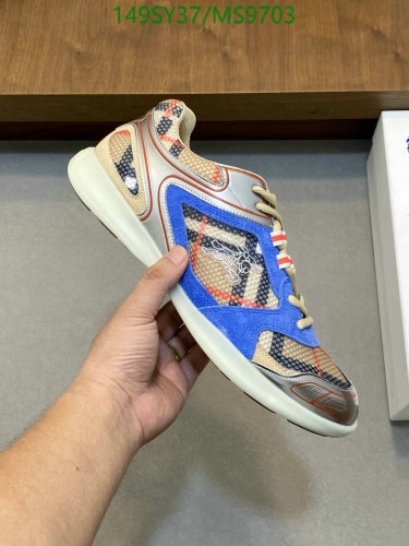 Burberry Women's Sneakers in Cowhide Leather - Stylish & Comfortable