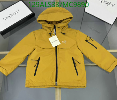 Arc'teryx Kids' Hooded Jacket - Weather-Resistant, Lightweight Outerwear for Children