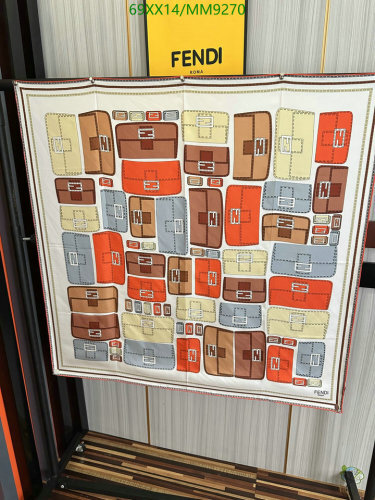 Fendi Silk Scarf with Iconic Print, 90x90cm - Elegant and Versatile