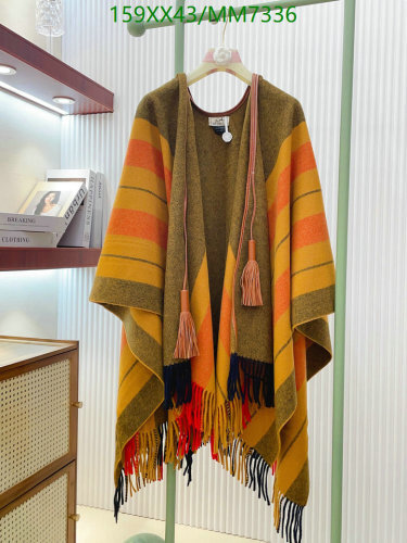 Hermès Wool Scarf - Striped Design, Tassel Detail - Luxurious and Stylish