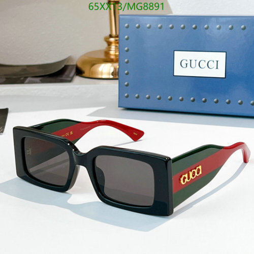 Gucci Rectangular Frame Sunglasses - Stylish Eyewear with Iconic Design
