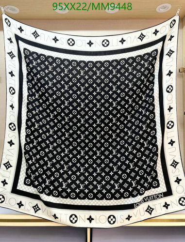 Louis Vuitton Black/White Silk & Cashmere Monogram Shawl 140 x 140 cm MM9448