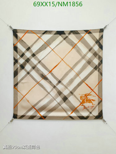 Burberry Silk Scarf, Classic Check Print, 90x90cm - A Timeless Addition to Your Wardrobe