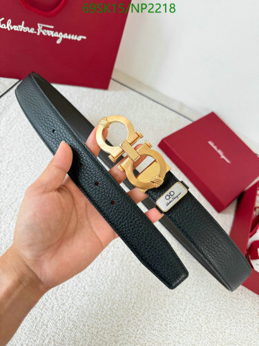 Salvatore Ferragamo Men's Reversible Leather Belt with Signature Buckle