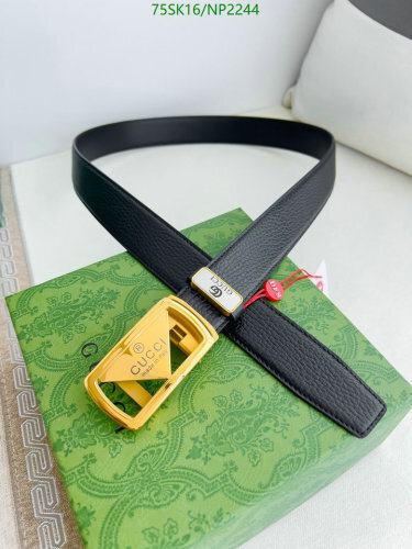 Gucci Belt in Black Leather with Gold Buckle, 3.5cm Width, Sizes 95-120cm