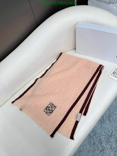 Loewe Cashmere Scarf, 35-190cm - Luxurious Warmth and Timeless Style