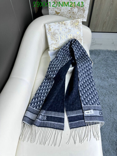 Elegant Dior Cashmere Scarf - Classic Design, Luxurious Warmth, 180cm Length