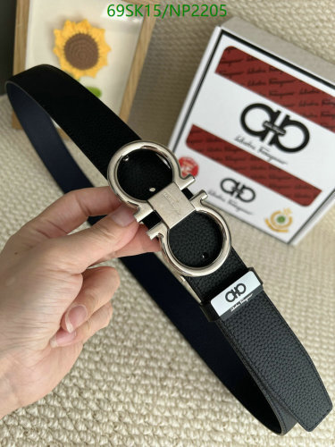 Salvatore Ferragamo Reversible Leather Belt with Signature Buckle - 3.5cm Width