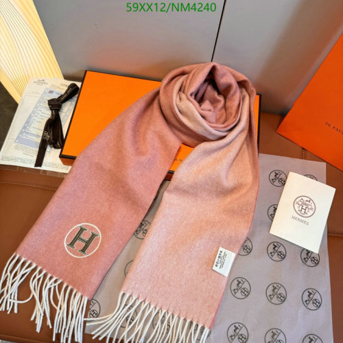Hermes Cashmere Scarf - 35-180cm, Luxurious and Elegant