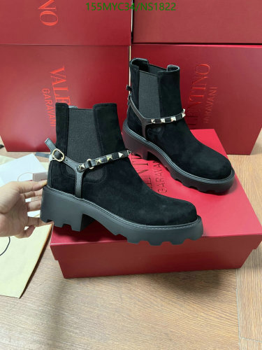 Valentino Garavani Black Leather Studded Platform Ankle Boots for Women