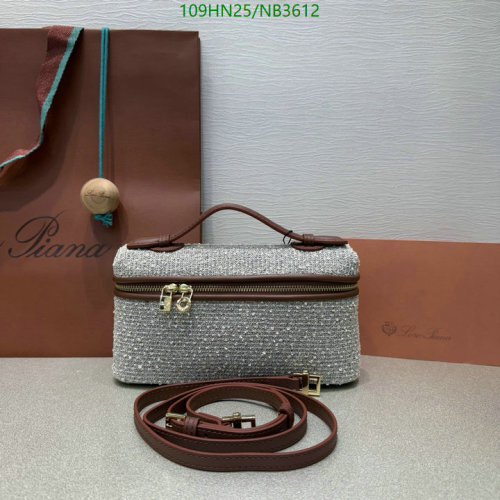 Loro Piana Vanity Case Bag in Canvas and Leather, 19*11*6.5cm