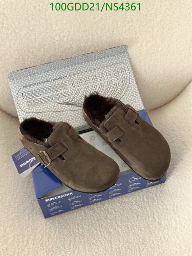 Birkenstock Unisex Wool & Cowhide Clogs - Comfort and Style in Every Step