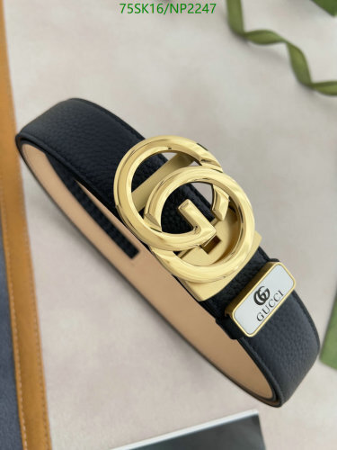 Gucci Belt - Black Cowhide Leather with Gold Interlocking GG Buckle, 3.5cm Width