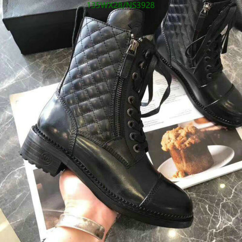 Women's Quilted Leather Ankle Boots - Lace-Up, Zipper Detail, Stylish Design