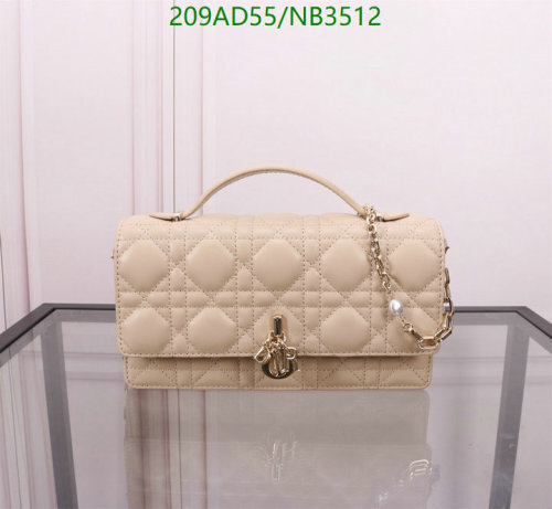 Dior Lady Dior Bag, Sheepskin Leather, 21 x 11.5 x 4.5cm - Elegant Design