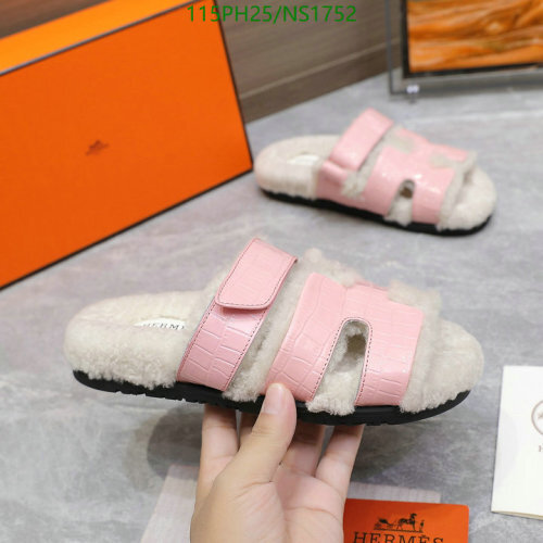 Hermès Sandal Pink Wool and Leather Slides, Comfortable Unisex Shoes, EU35-46