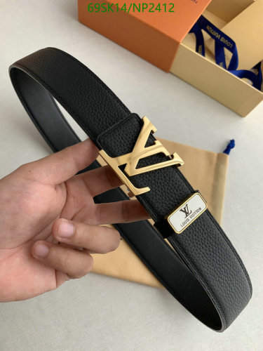 Louis Vuitton Cowhide Leather Belt With Iconic LV Buckle, 3.8cm Width