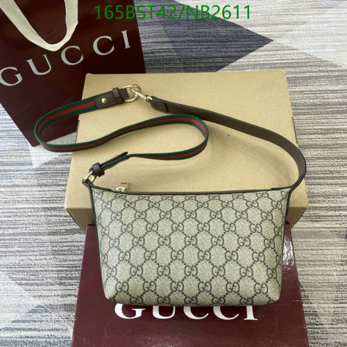Gucci GG Marmont Mini Bag, PVC and Leather, 26 x 15 x 10 cm - Model 838477