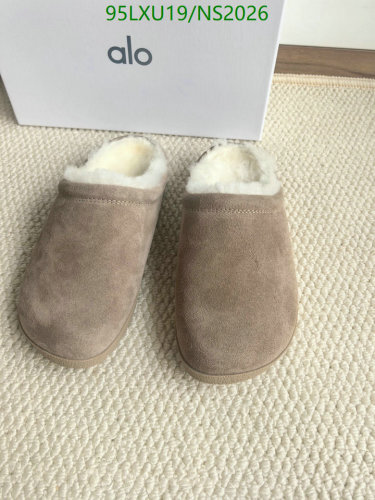 Alo Women's Wool Clogs - Warm, Cozy, and Stylish Slip-On Shoes (EU35-41)
